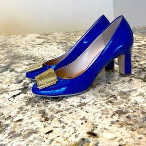 Ferragamo blue lady’s heels